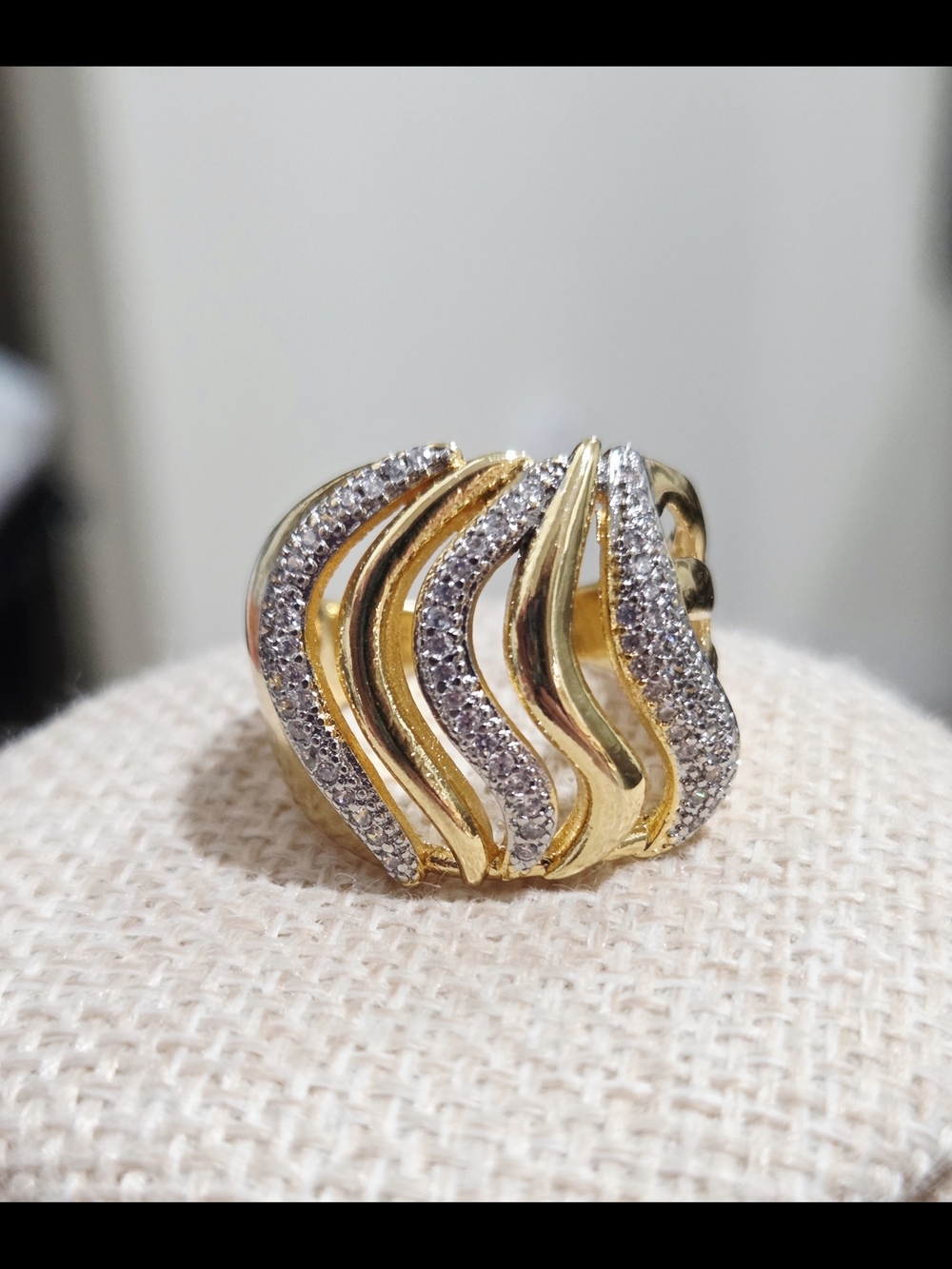 Gold and Silver Wave Band Ring - Women's Jewelry - Picture 2 of 4
